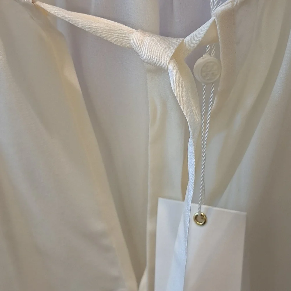 Tory Burch NWTs Jess Top 100% Silk